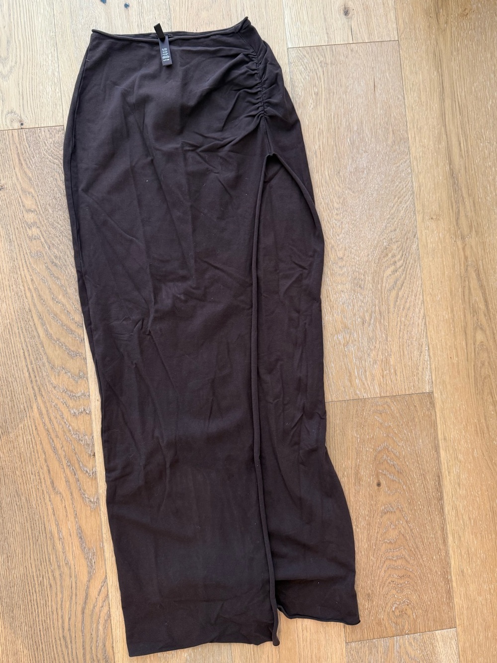 Skims Seamless Modal High Slit Long Skirt